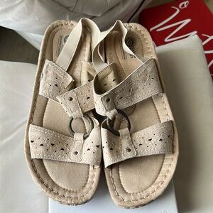 Earth Spirit Sandals Womens 11 Slingback Strappy shoe  Beige color